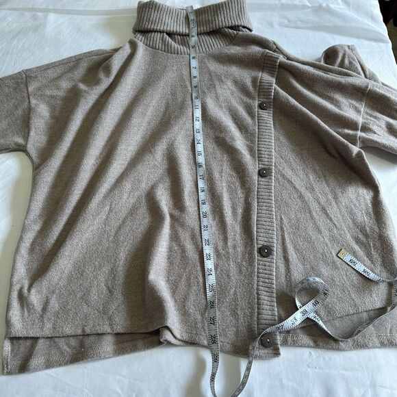 P.S.Kate Women’s 2XL Tan Taupe Faux Button Up Turtle Neck Cowl Sweater Soft - Picture 5 of 8